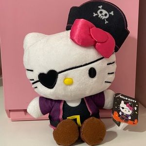 Hello Kitty Pirate 2021 Halloween